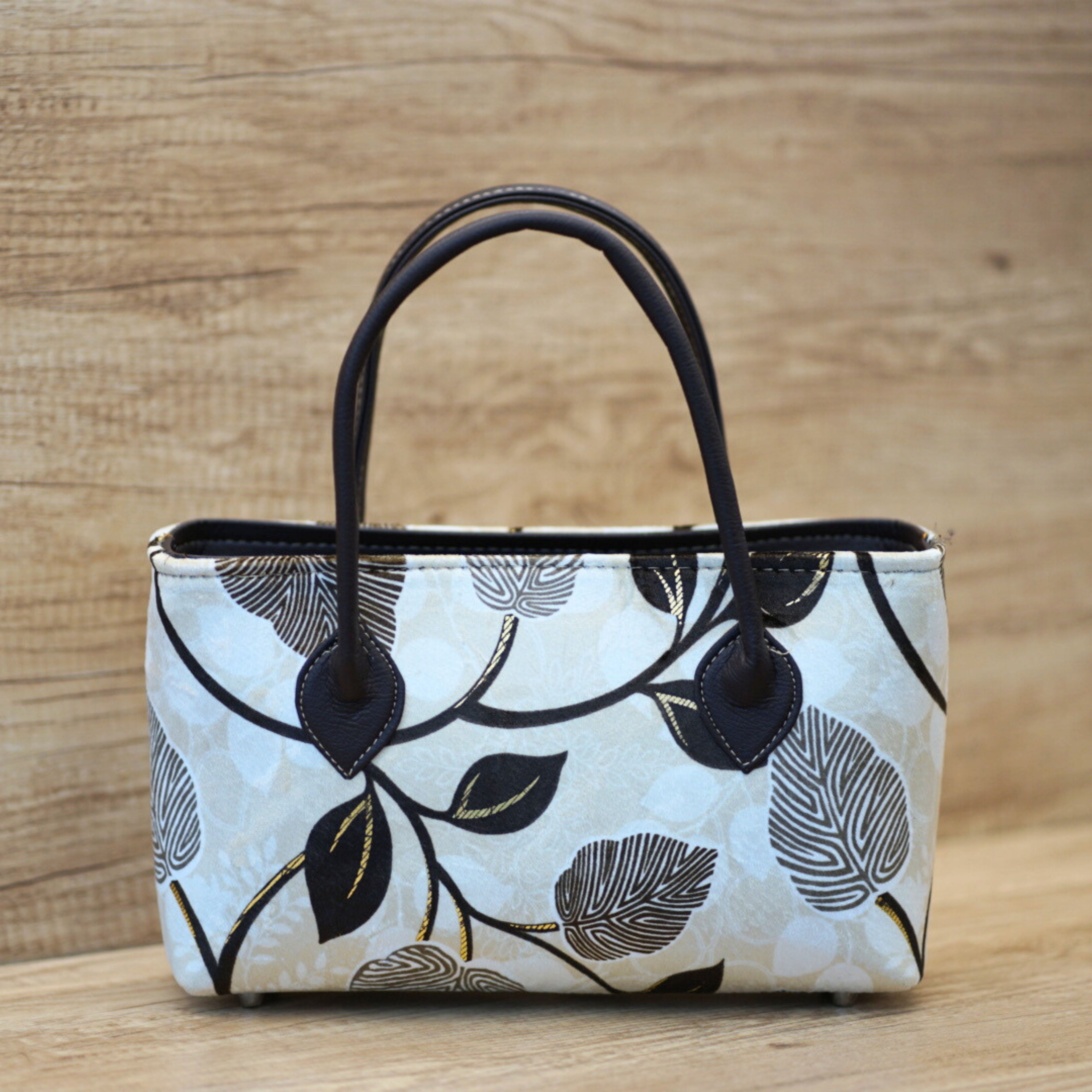 Tas Bunga
