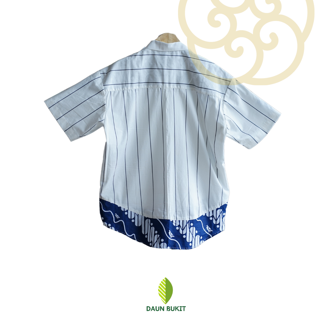 Kemeja Salur Stripe Putih Mix Batik Pria Oversize Premium