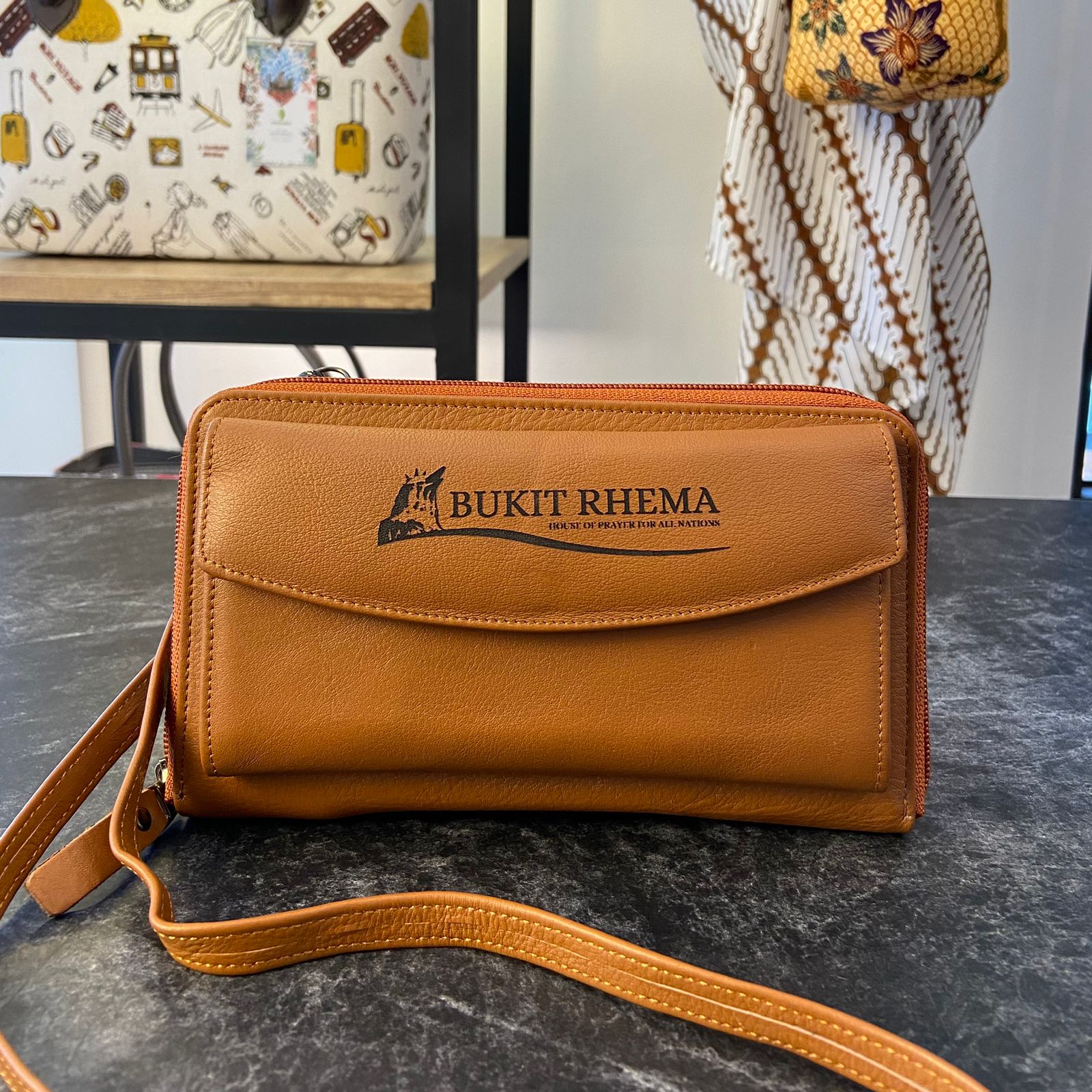 Dompet Selempang Kulit Sapi