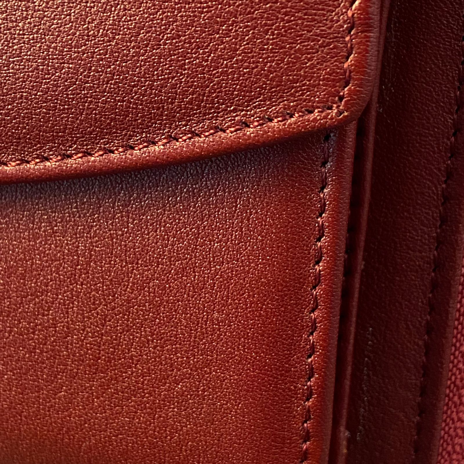 Dompet Selempang Kulit Sapi