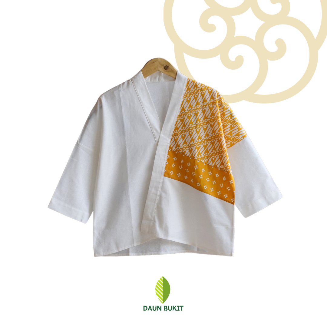 Eliana Blouse Kimono Linen Motif Batik Parang Premium