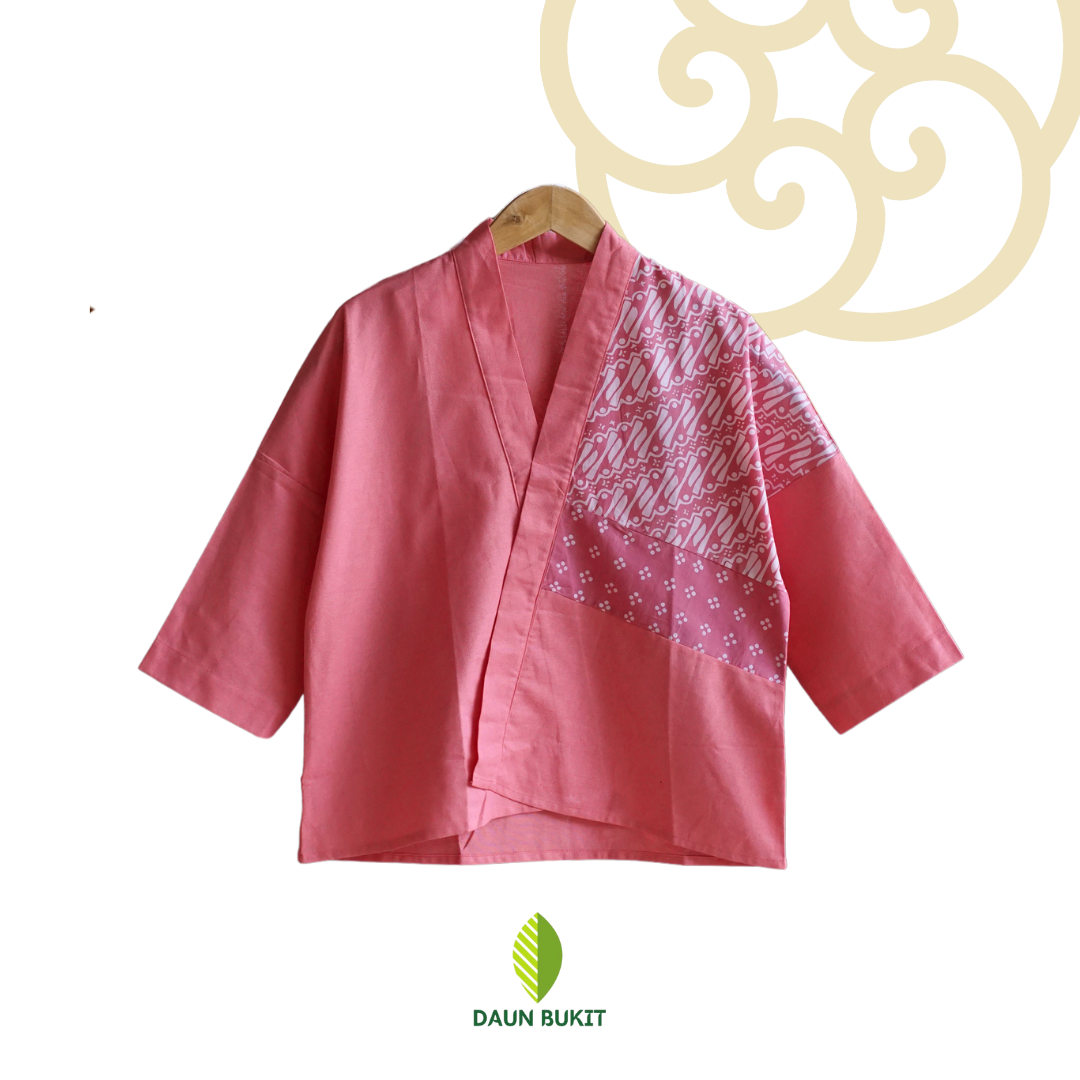 Eliana Blouse Kimono Linen Motif Batik Parang Premium